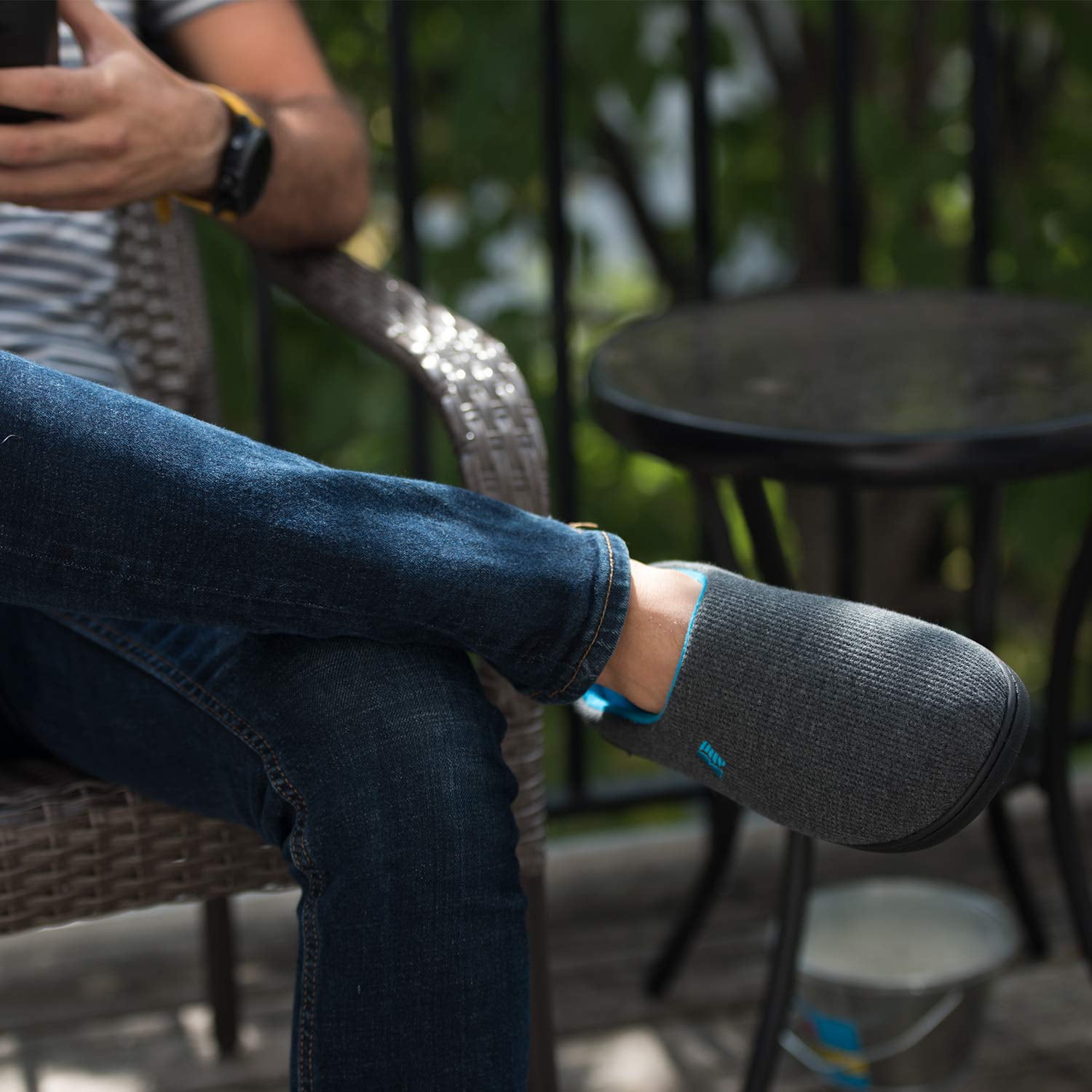 rockdove men's slippers