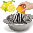 thumbnail image 4 of Exprimidor manual de limón de acero inoxidable con recipiente para naranjas, limones y frutas, 4 of 5