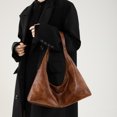 thumbnail image 4 of Bolso Transporte Suave Mano A La para Axila Hombro PU Mujer Al Aire Libre Con Cierre Gran Capacidad, 4 of 9