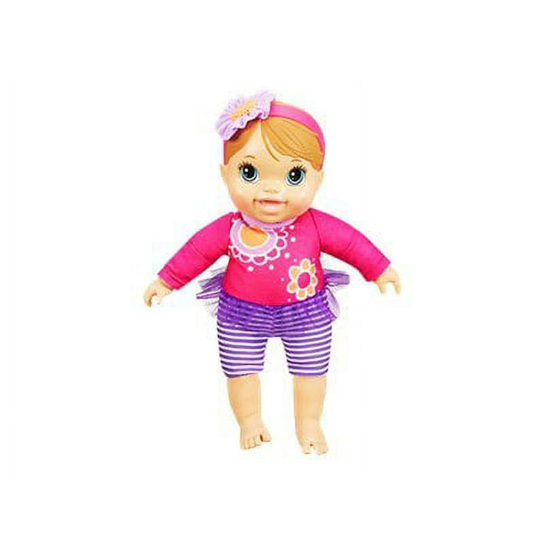 Hasbro baby alive plays hotsell and giggles baby doll