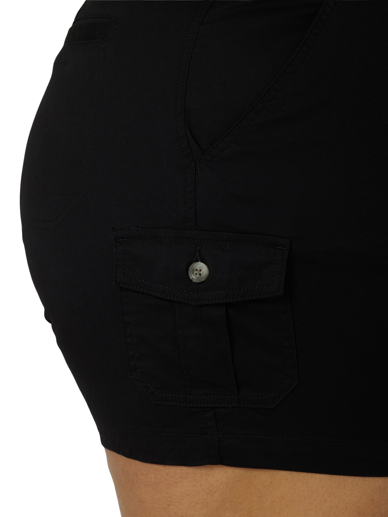 Lee Women's Plus Size Flex-to-Go Cargo Short