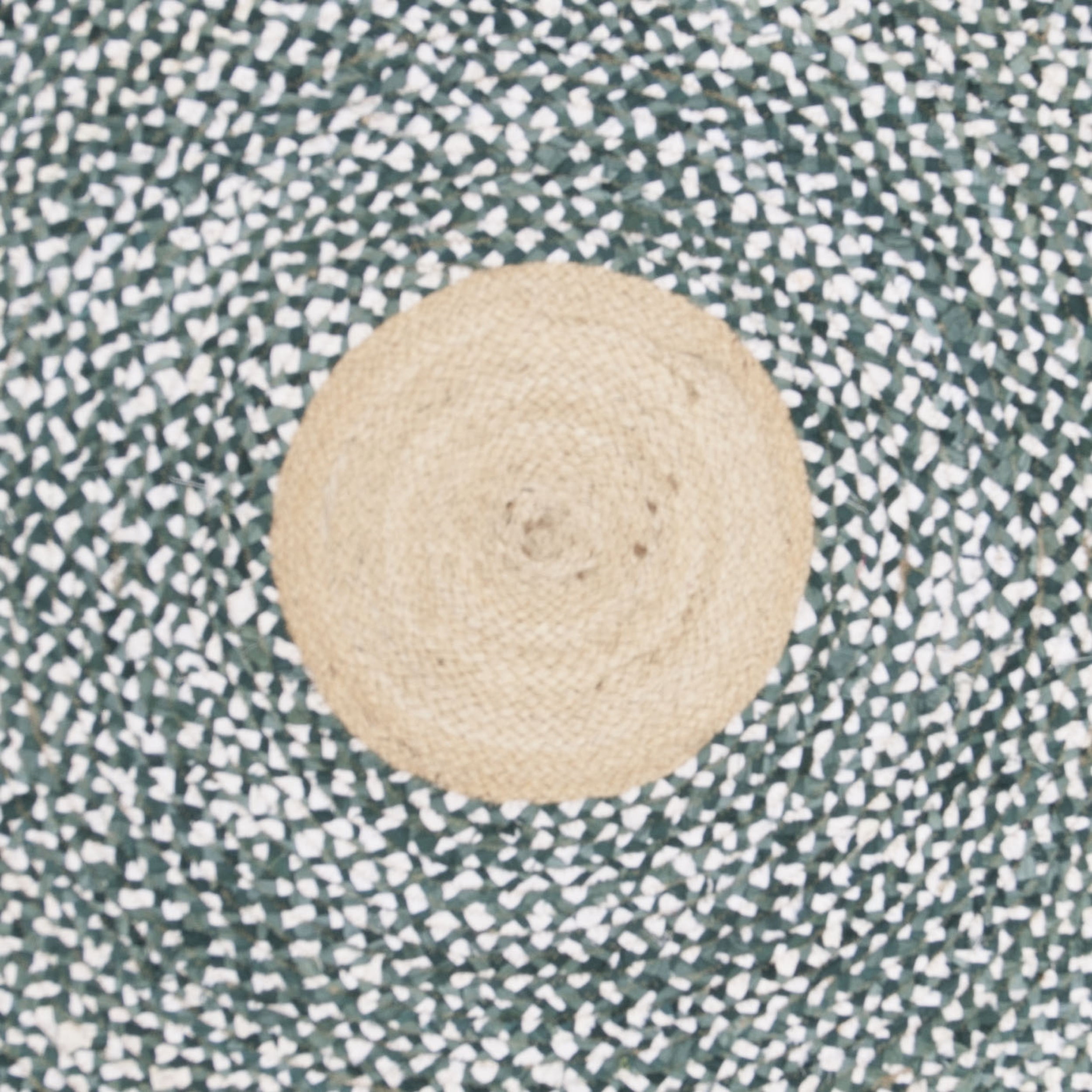 SAFAVIEH Cape Cod Wesley Striped Area Rug, Light Blue/Natural, 6' x 6' Round