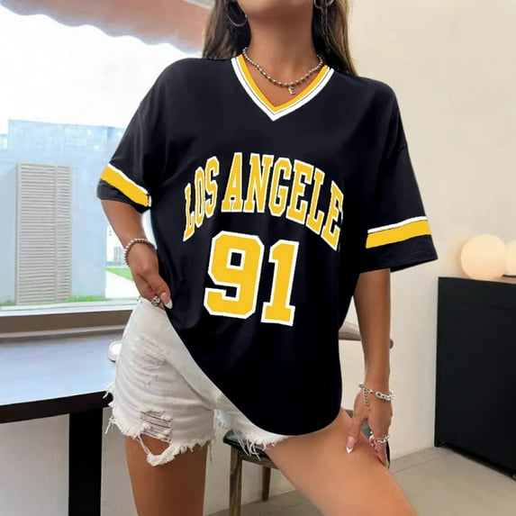 Womens t-shirts V neck loose fit casual tee tops sports inspired print soft breathable daily wear street style comfortable ladies outfits