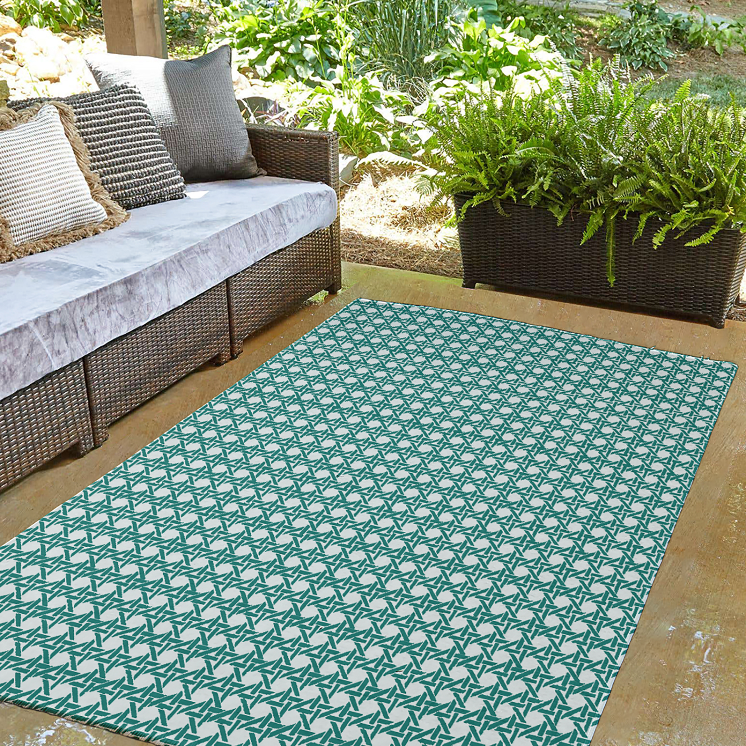 Simply Daisy 3' x 5' Desert Turquoise Rattan Geometric Indoor/outdoor Rug