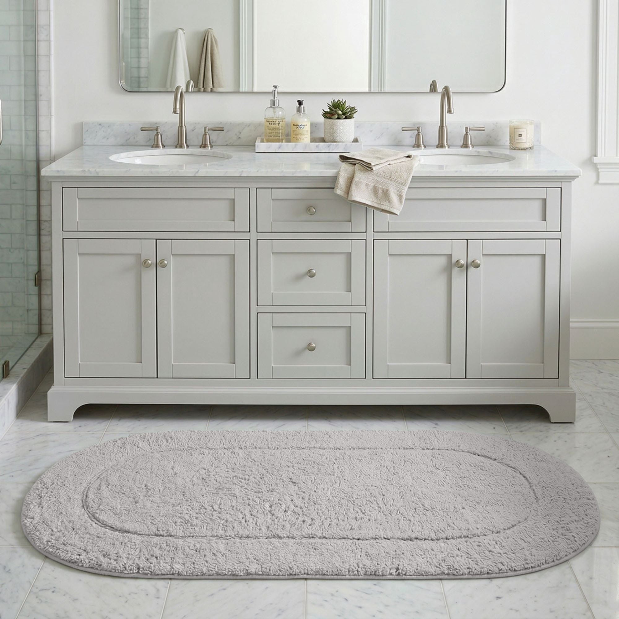 Superior Oval Bordered Cotton Washable Non-Slip Bath Rug, Runner Size, Silver