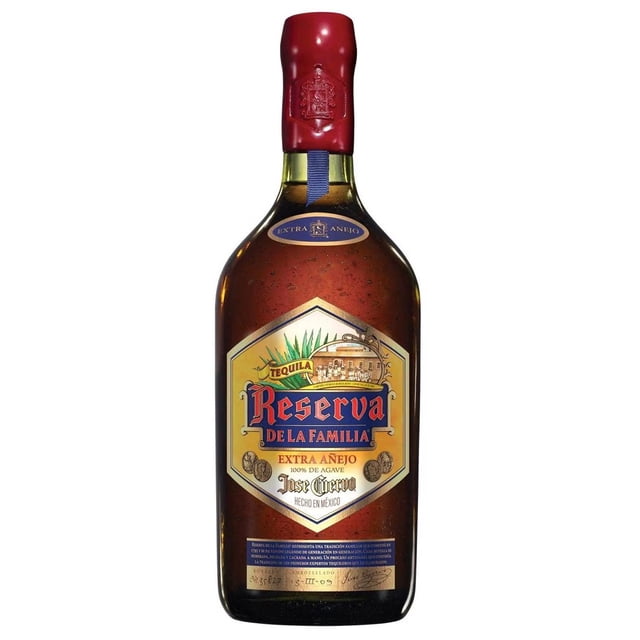 Tequila Reserva La Familia Extra Añejo 2023 750 ml