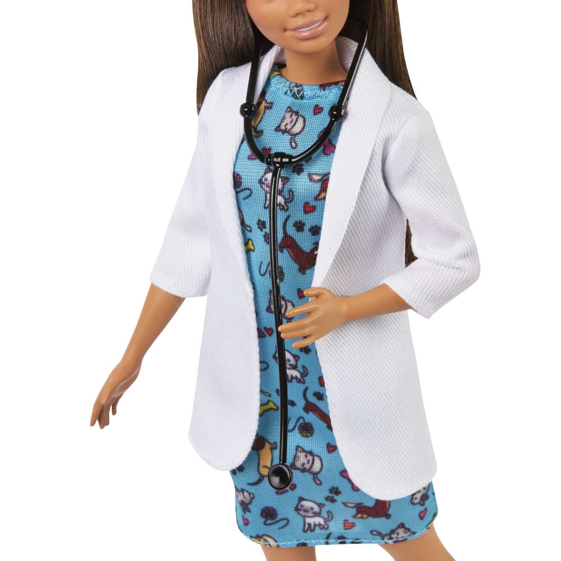 Barbie Pet Vet Fashion Doll Brunette with Medical Coat, Kitten Patient & Accessories