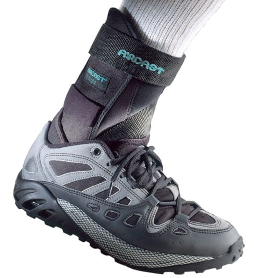 Aircast Airsport Ankle Brace, Medium Right
