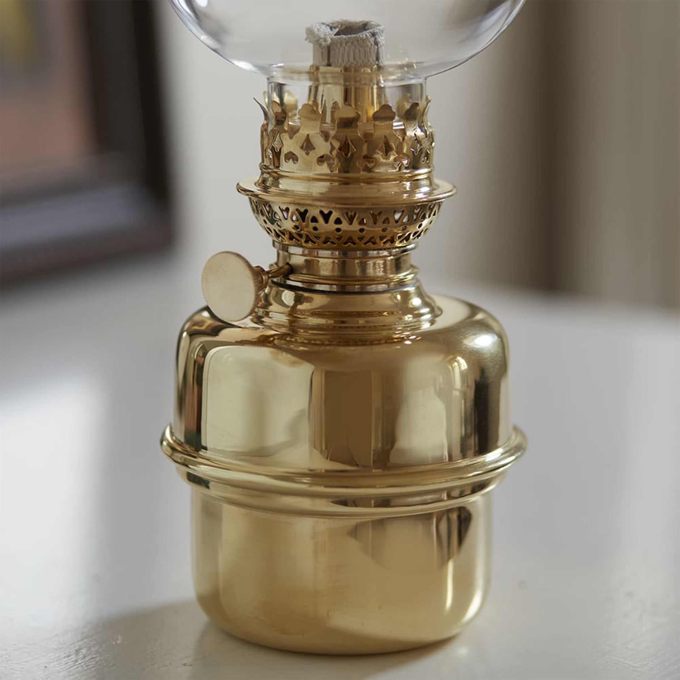 Kings County Tools 14.5” Tall Nautical Oil Lamp with Brass Captain’s Shade