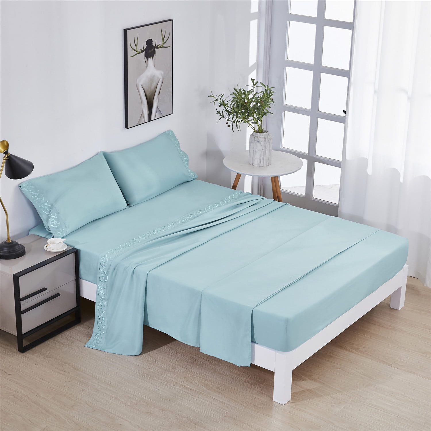 4 Piece King Size Embroidered Sheet Set Hotel Luxury Bed Sheets