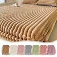 thumbnail image 1 of Sábana Bajera de Invierno de Imitación Polar | Ropa de Cama Gruesa | Dormitorio Estudiantil | Café | 200X220 Cm | Tejido Suave y Resistente | Transpirable | Fácil de Mantener | 1 Unidad, 1 of 6