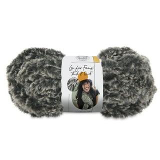 Faux Fur Yarn Chunky Yarn Crocheting Crochet Yarn Knitting Fluffy Yarn (Black)