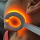 thumbnail image 4 of Guardurnaity Resultados precisos Carga USB Visor localizador de venas LED Localizador de venas transiluminador de amplia aplicación Ayudas para vestirse con gancho de botón blanco, 4 of 6