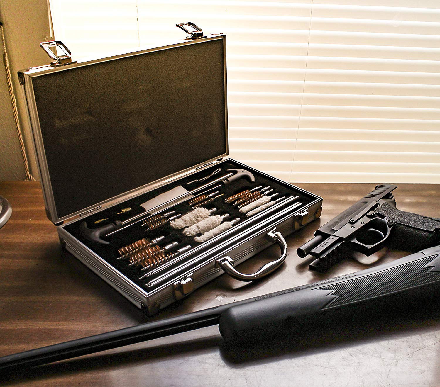 126pcs Outdoor Gun Barrel Cleaning Kit Rifle Pistol Shotgun Handgun Firearm 