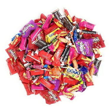 American Candy Assortment – Starburst, Skittles, Tootsie Rolls & More, Individually Wrapped, 150  Count (60 oz)