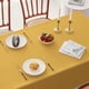 thumbnail image 5 of Mantel Romanstile, 152 x 213 cm, impermeable y resistente a las arrugas, dorado, 5 of 8