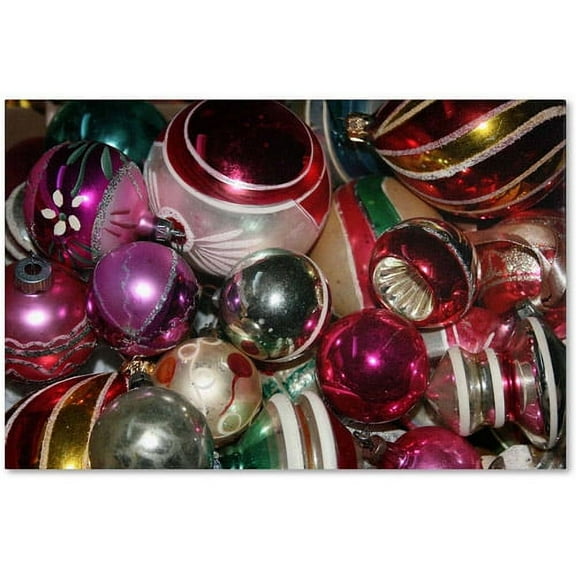 Trademark Fine Art "Vintage Christmas" Canvas Art by Patty Tuggle