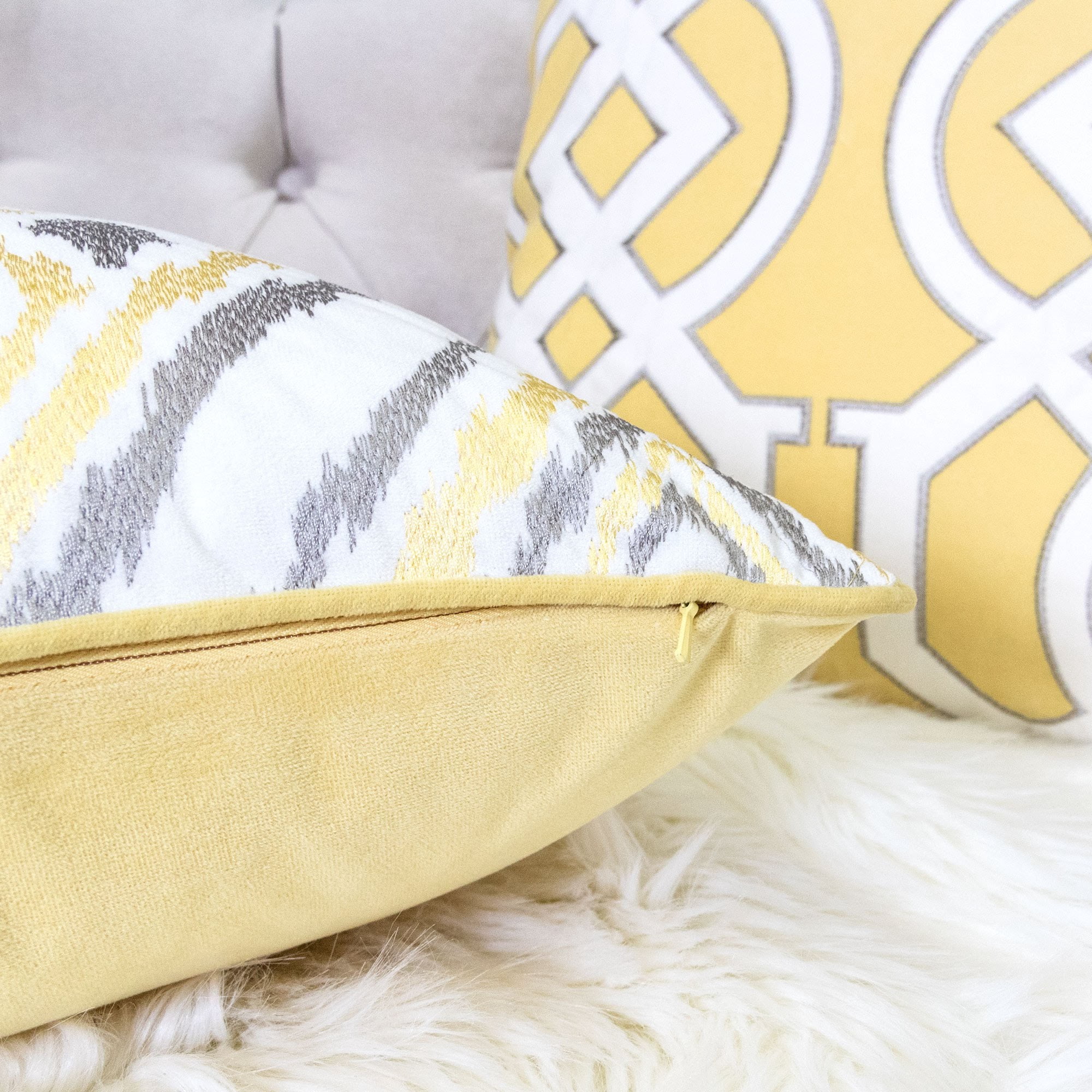 Chelsea Sunshine Abstract Polyester 20 in. x 20 in. Throw Pillow