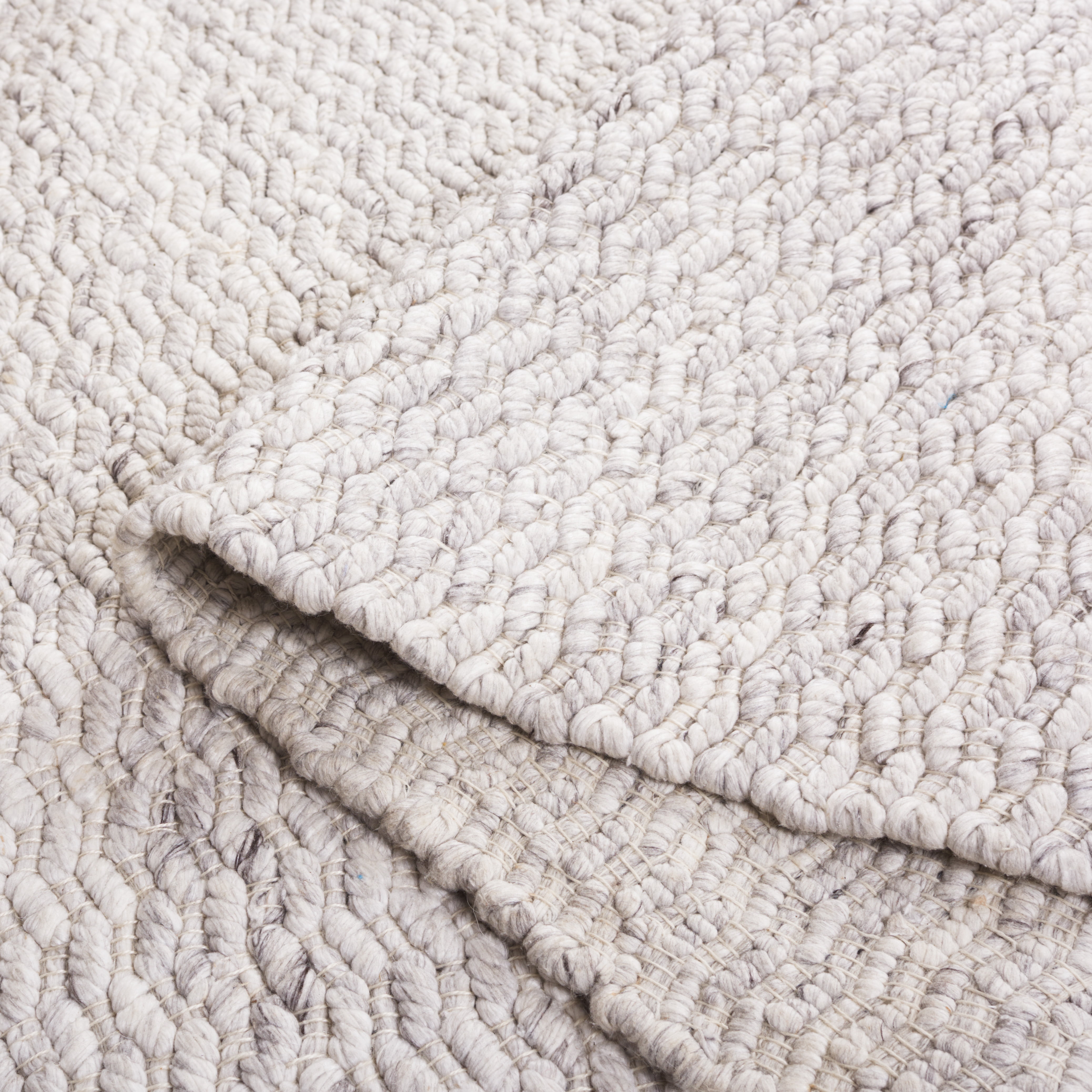 SAFAVIEH Natura Thaddeus Solid Area Rug, Silver, 3' x 5'
