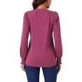 thumbnail image 3 of Camisetas de manga larga con cuello en V para mujer INSPIRE CHIC, 3 of 6