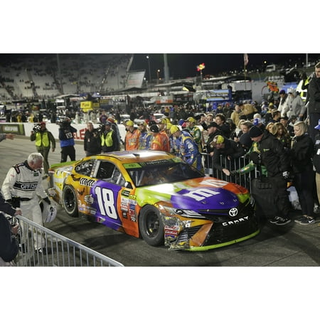 Lionel Racing Kyle Busch #18 M&M'S Halloween Martinsville ...