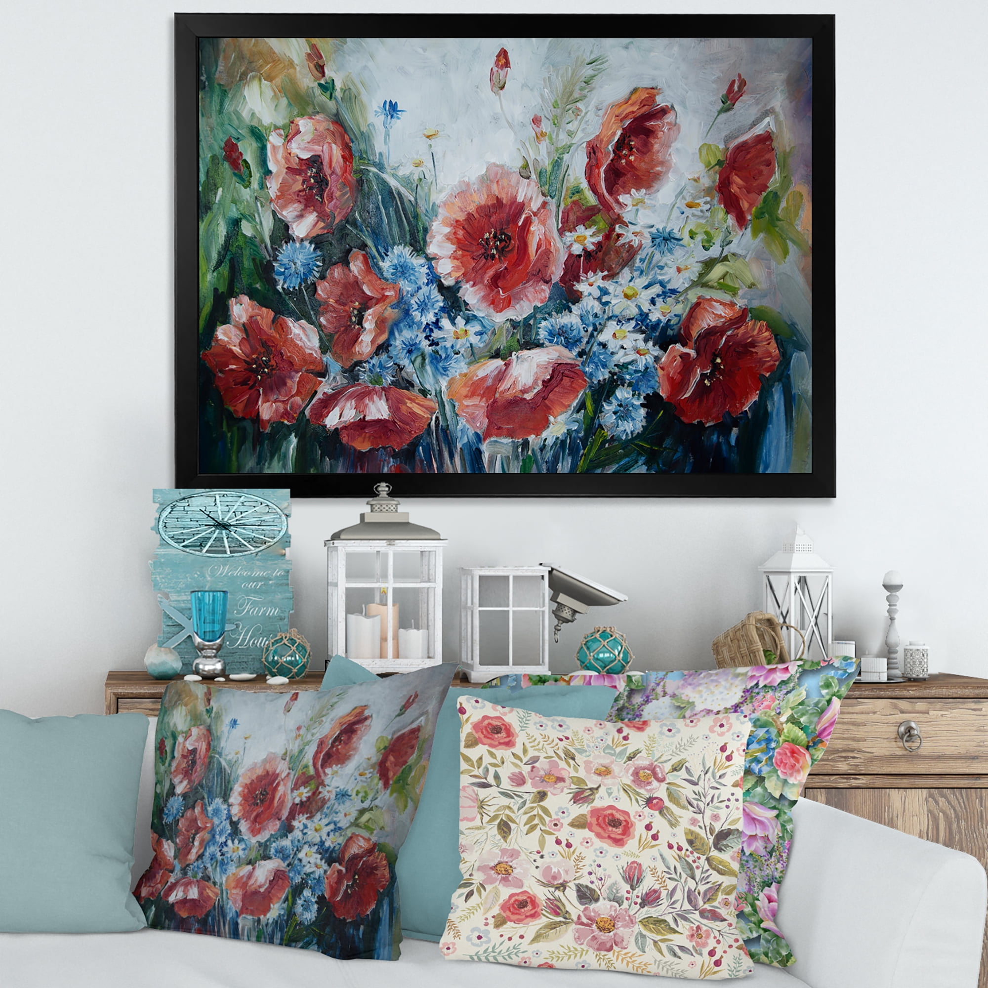 Designart 'Bouquet of Poppies Retro Style' Traditional Framed Art Print