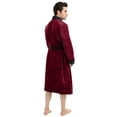 thumbnail image 2 of Bata para Hombre NY Threads de Coral Fleece con Cuello Chal Burdeos, 2 of 7