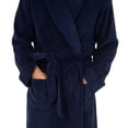 thumbnail image 2 of Bata IZOD para Hombre en Forro Polar Suave Navy Tallas 2X-3X, 2 of 3