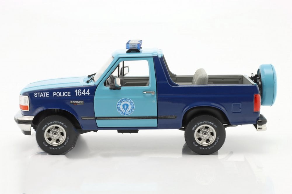 Massachusetts State Police 1996 Ford Bronco XLT - Greenlight 19120 - 1/18 Scale Diecast Car