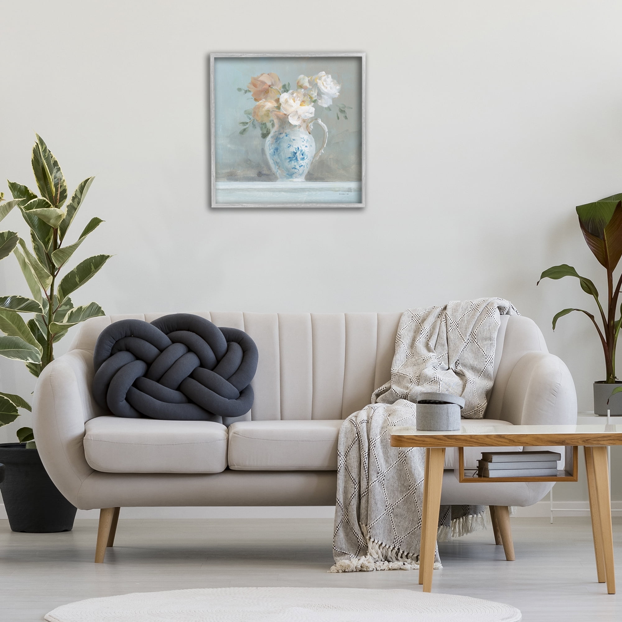 Stupell Industries Heirloom Floral Bouquet Botanical & Floral Painting Gray Framed Art Print Wall Art, 24 x 24