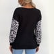 thumbnail image 4 of Liquidación ICHUANYI, jersey de punto negro con tiras cruzadas y estampado de leopardo y cuello redondo para mujer, Tops de manga larga recreativos ICHUANYI WER202308232835, 4 of 8