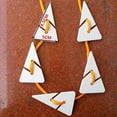 thumbnail image 2 of 5 Pieces Triangle Shaped Directional Line Marker for Technical Scuba White, 2 of 8