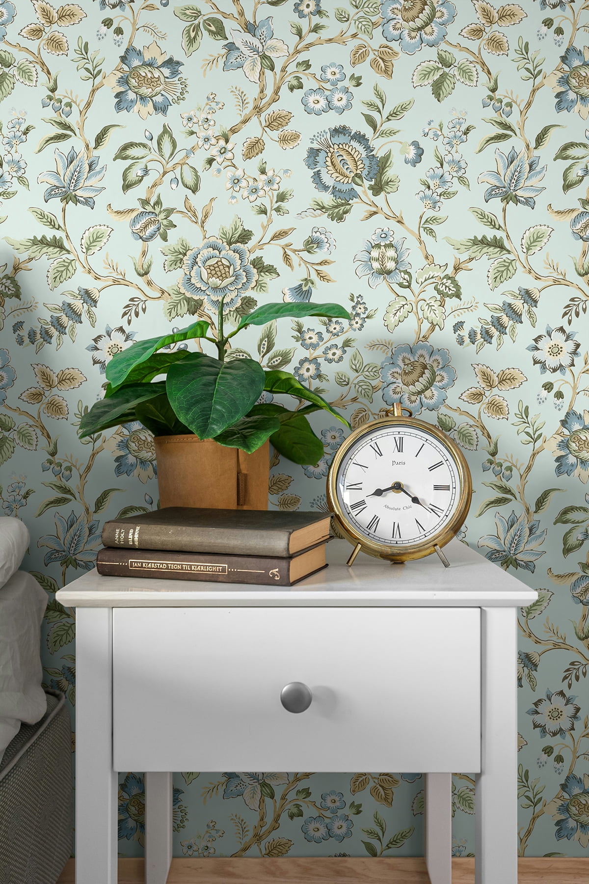 Stacy Garcia Home Sea Mist Jacobean Floral Trail Peel and Stick Wallpaper - 20.5 in. W x 10 ft. L Roll
