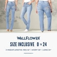 thumbnail image 3 of WallFlower Luscious - Jeans de Corte de Bota con Curvas para Mujer, Talle Medio, elástico, en Talla pequeña, Mediano, Talla Grande, Pantalones de Mezclilla para jóvene, 3 of 9
