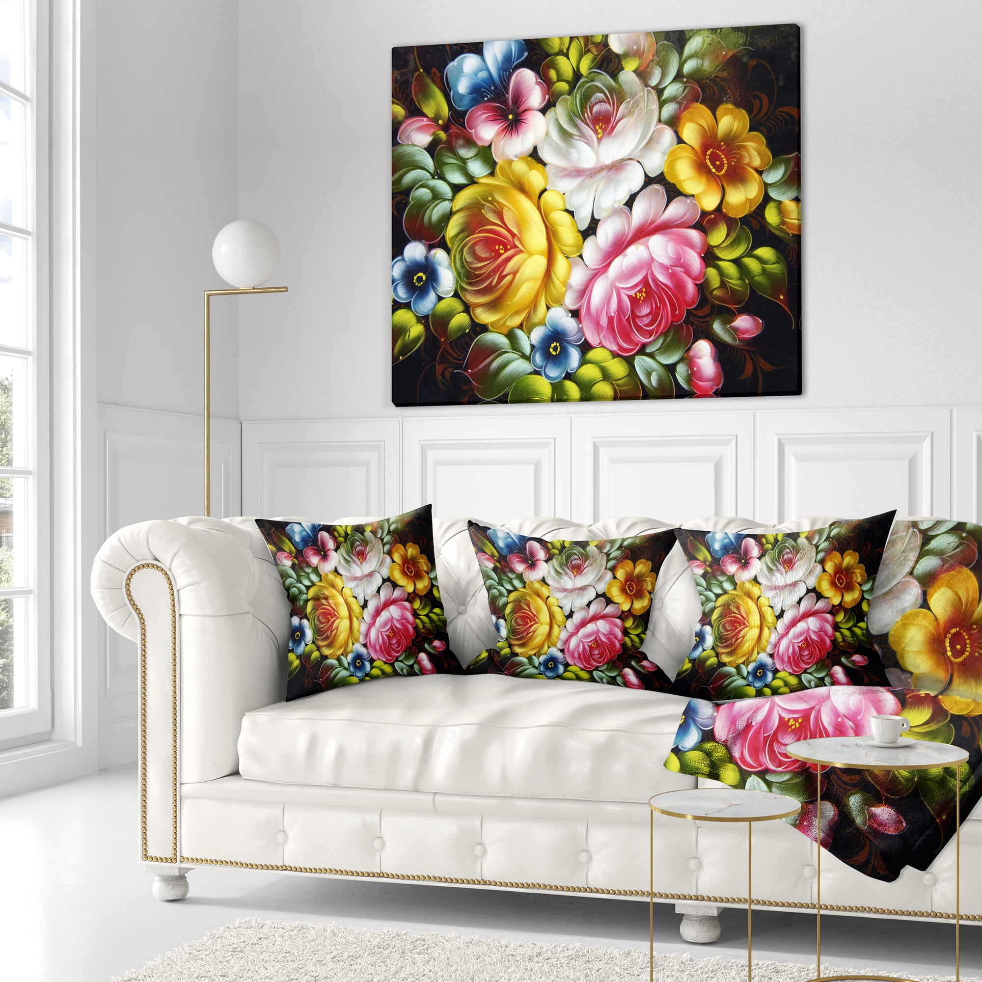 Designart Digital Flower Bouquet - Floral Throw Pillow - 16x16
