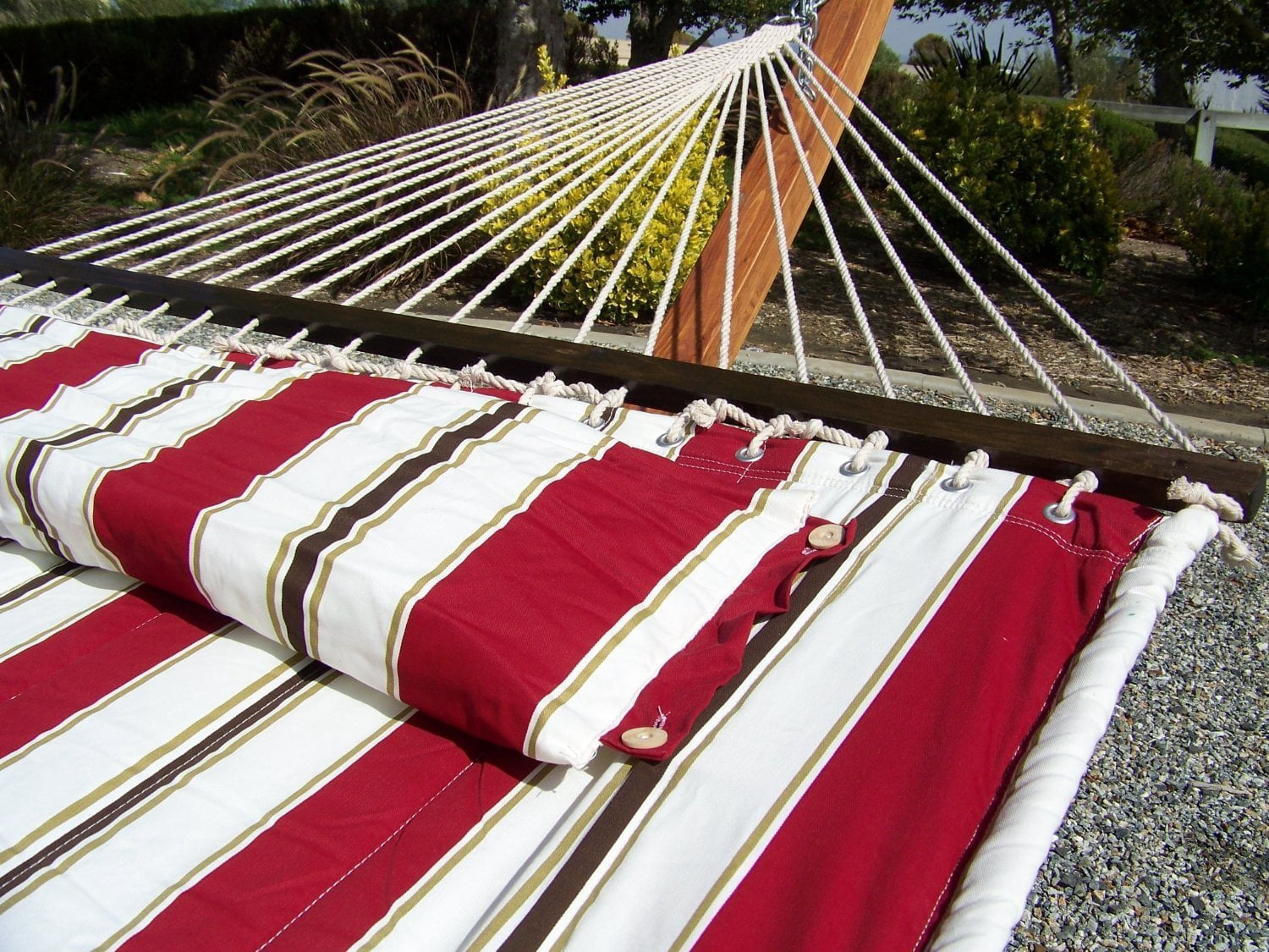 Petra Leisure Deluxe Quilted, Double Padded Hammock Bed w/Pillow. 2 Person Bed. 425 LB Capacity. STAND NOT INCLUDED