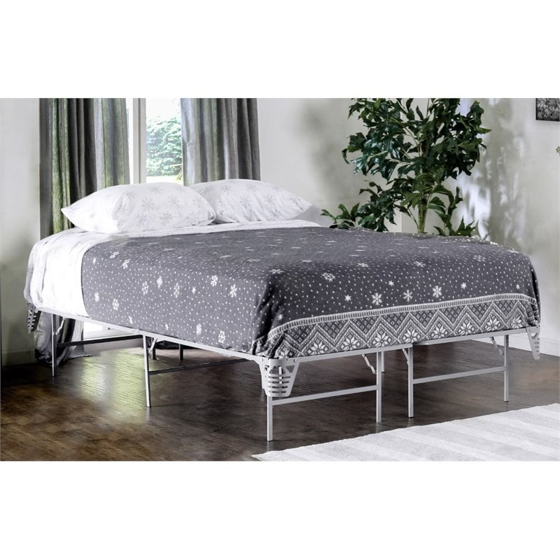 Furniture of America Polosa Transitional Metal Queen Bed Frame in