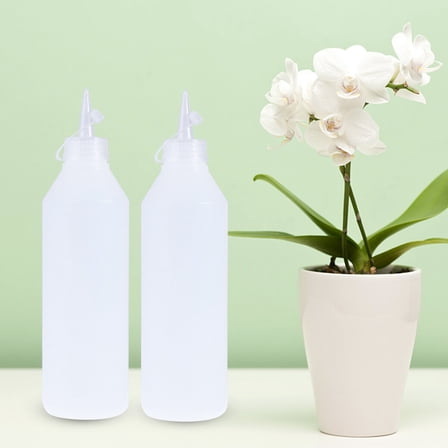 LOLIPPYY Set of 2 White Polyethylene Squeeze Bottles for Glue, Liquid Storage and Dispensing