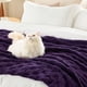 thumbnail image 4 of Manta Bedsure GentleSoft de Franela y Felpa Morada para Cama Individual, 4 of 8