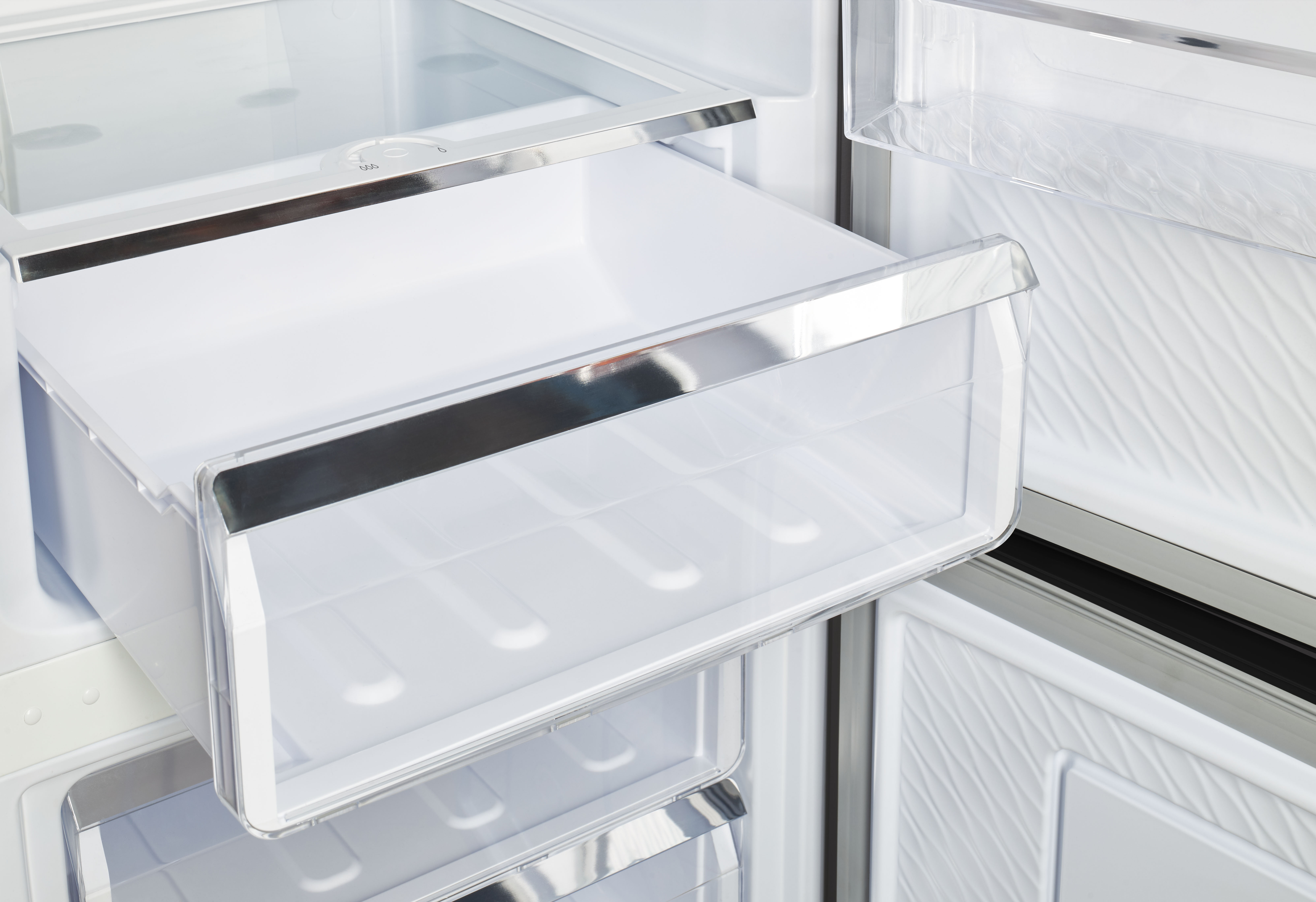 Unique Prestige 21.6" Frost Free 11.7 cu/ft Freestanding Bottom Freezer Refrigerator in Stainless Steel, ENERGY STAR Certified