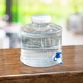 thumbnail image 2 of Contenedor de agua potable, almacenamiento de agua de emergencia, portátil, transparente, duradero con asa para conducción de automóviles, patio 7.5L con Grifo, 2 of 8