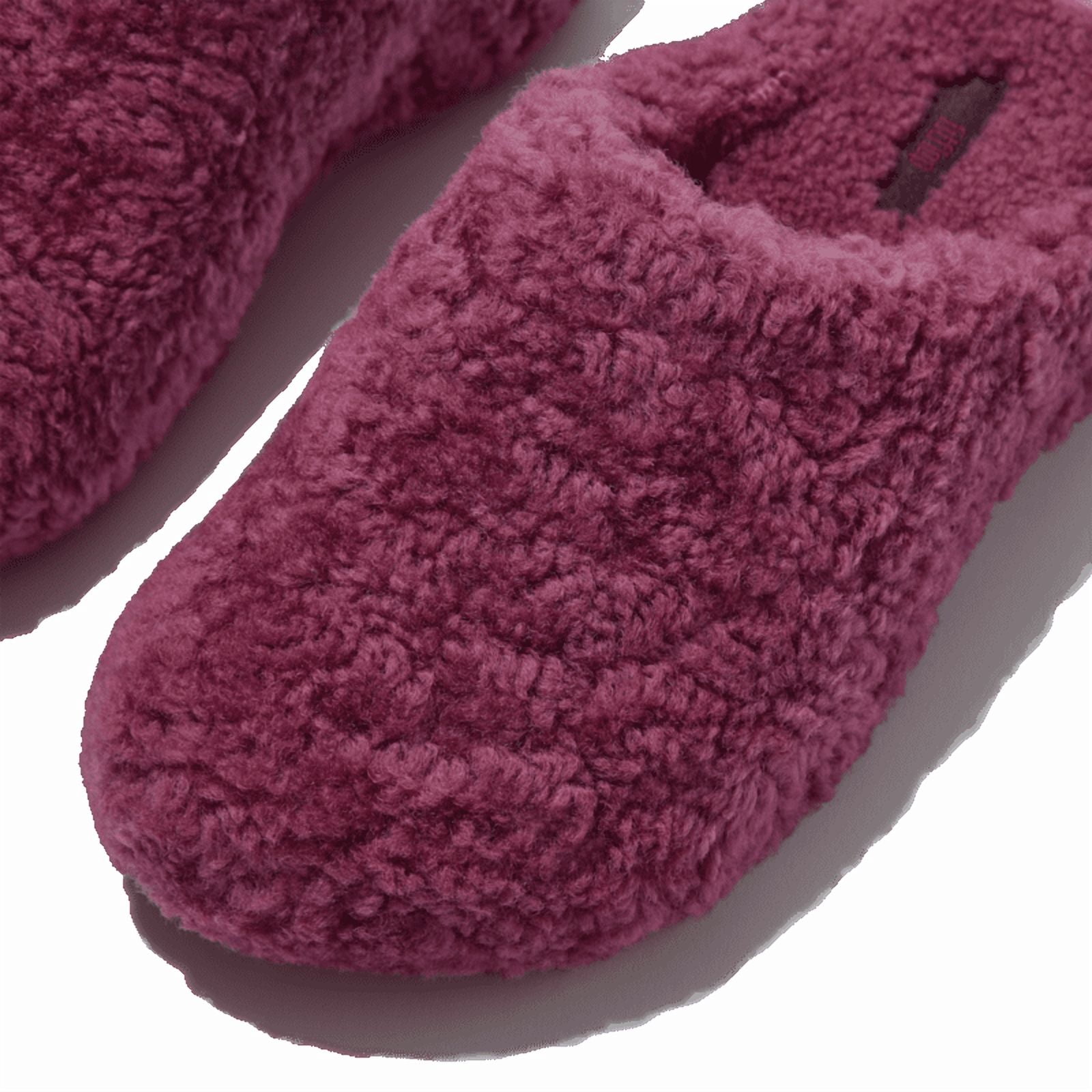 Fitflop Women's Shuv Curly Shearling Clogs