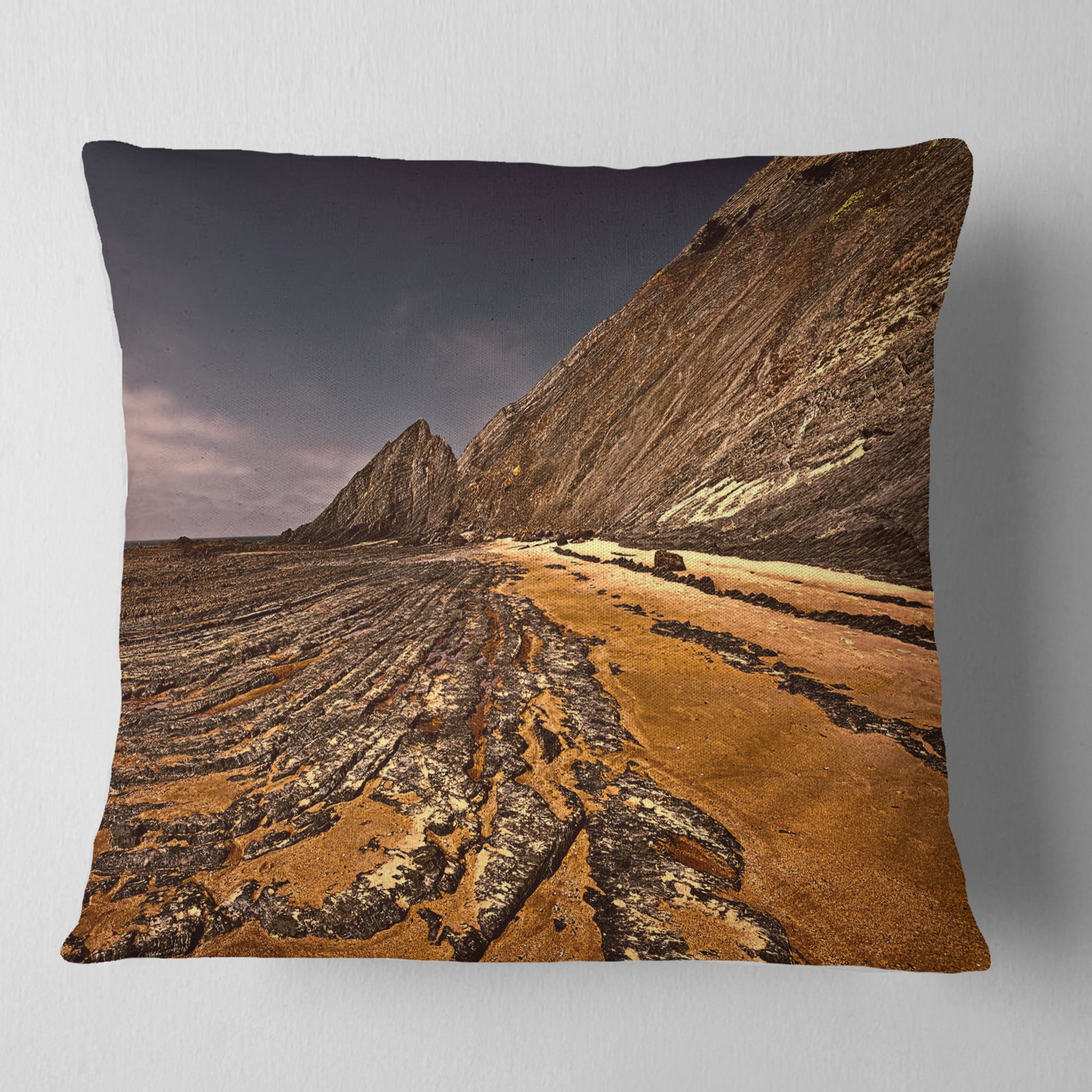 Designart Brown Rocky Coast Portugal - Cityscape Throw Pillow - 18x18