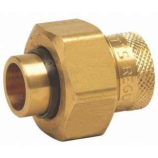 Proline Series 3/4-in x 3/4-in Threaded Dielectric Union Fitting in the  Brass Fittings department at