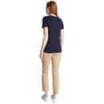 thumbnail image 4 of Camiseta Tommy Hilfiger para mujer, corte regular, logotipo bordado, 4 of 5