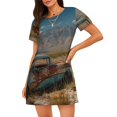 thumbnail image 1 of Balery Deserted Classic Car Landscape Camisón de manga corta con cuello redondo para mujer, cómodo y elegante., 1 of 6