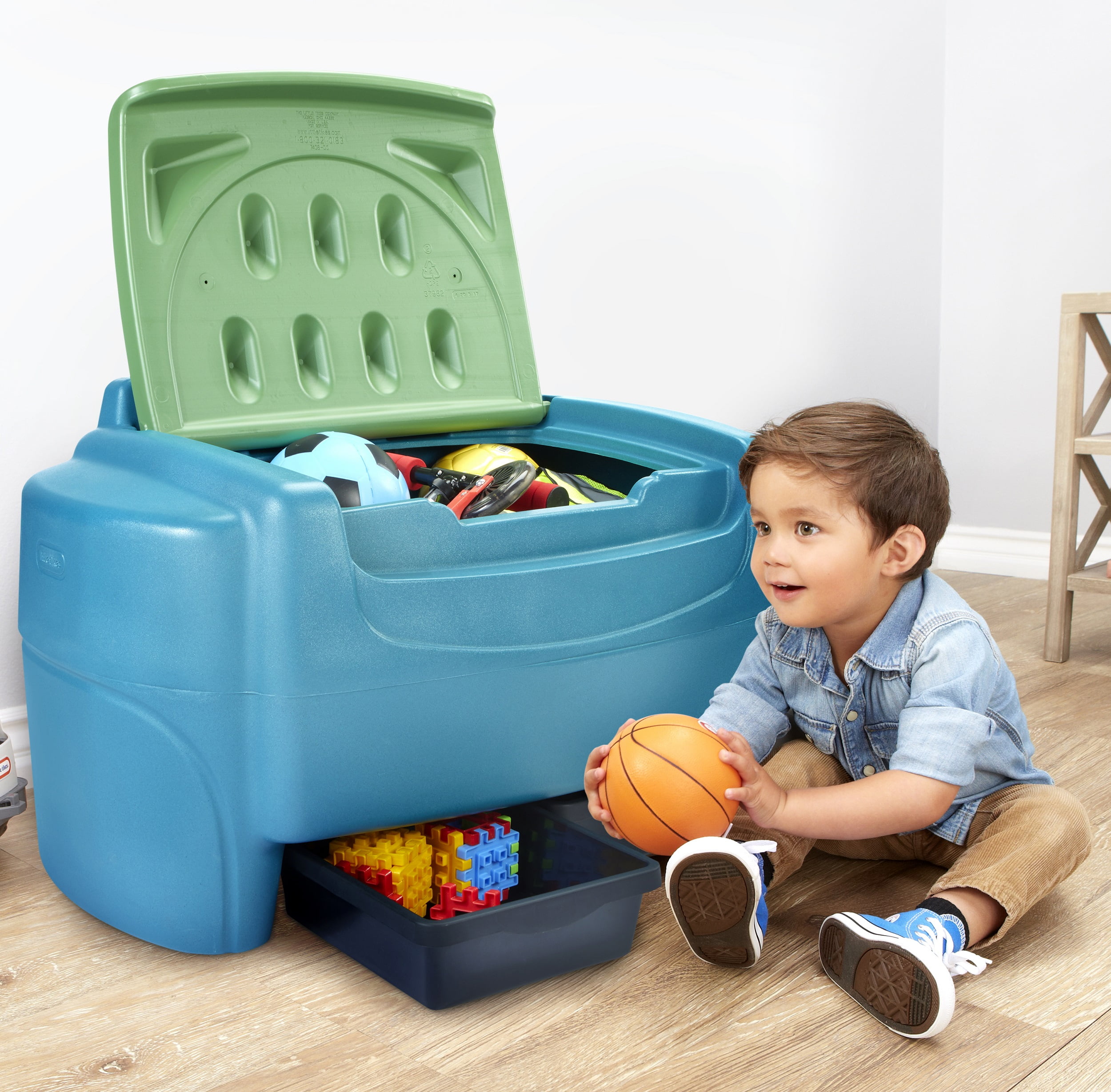 Clear the clutter with the Little Tikes Primary Colors Toy Chest for $34  (Reg. $60)