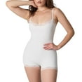 thumbnail image 2 of Body moldeador de encaje para mujer, con refuerzo sin costuras y control ligero en toda la prenda. Top de poliéster para mujer., 2 of 5