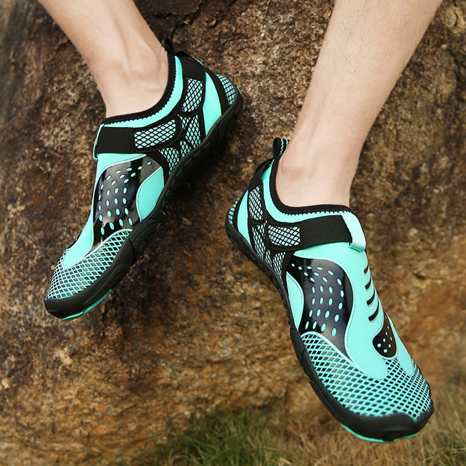 Chenyee Barefoot Water Shoes for Women Men Breathable Slip On Sneakers Lightweight Hiking Shoes