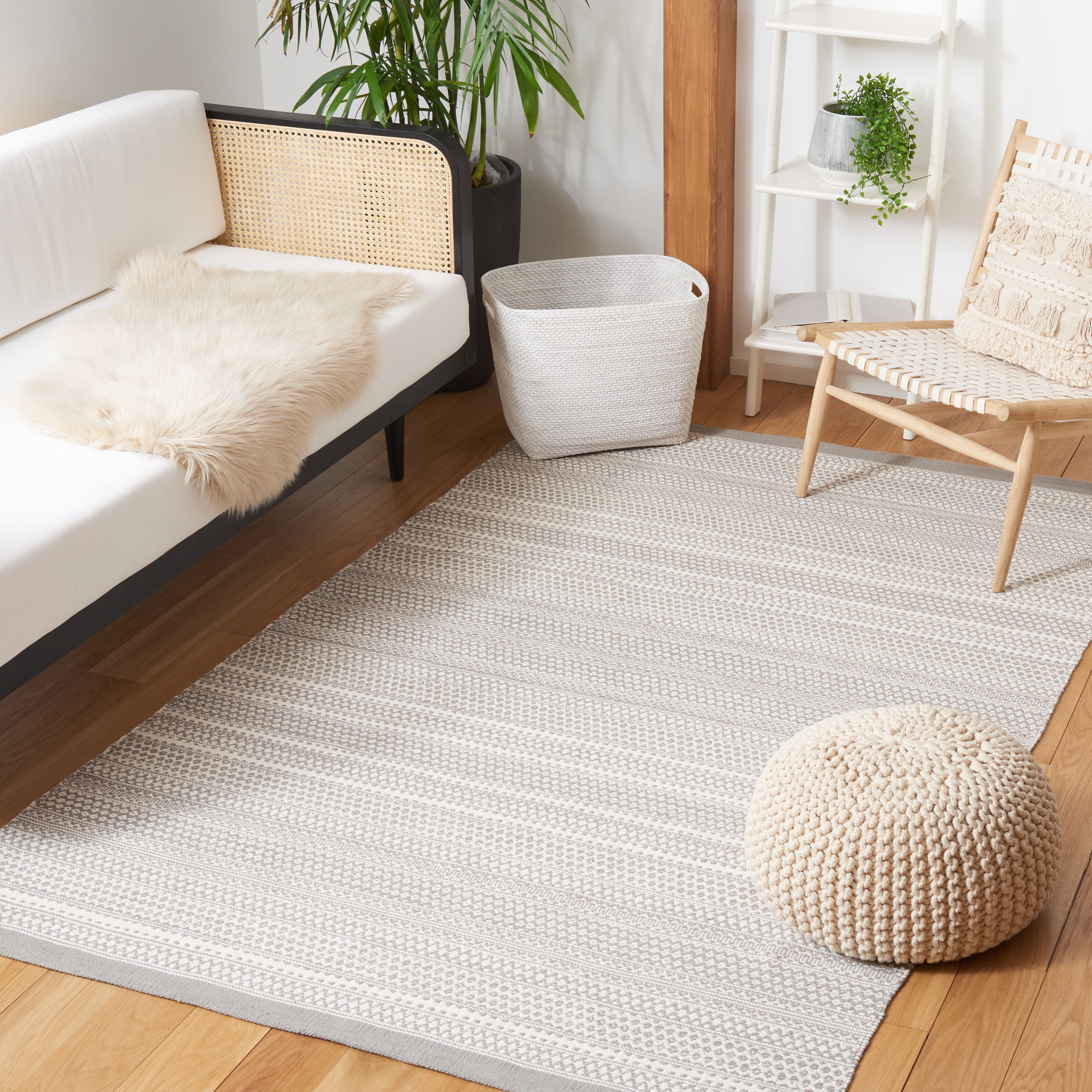 SAFAVIEH Kilim Granville Striped Cotton Area Rug, Grey/Beige, 3' x 5'